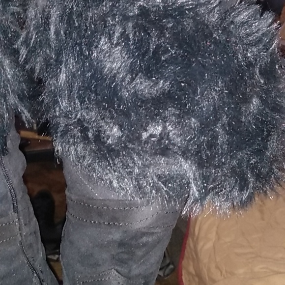 Black Boot - Picture 6 of 12